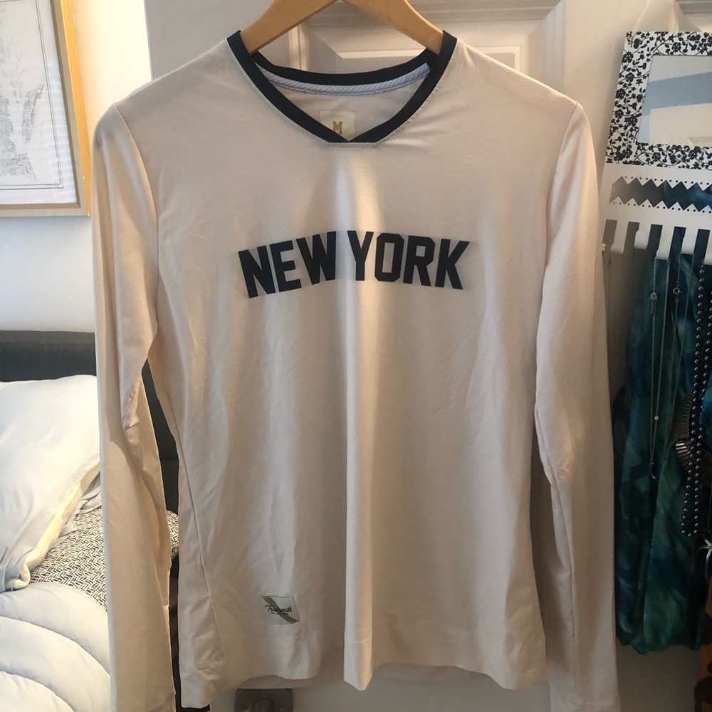 Tracksmith NYC Marathon New York long sleeve